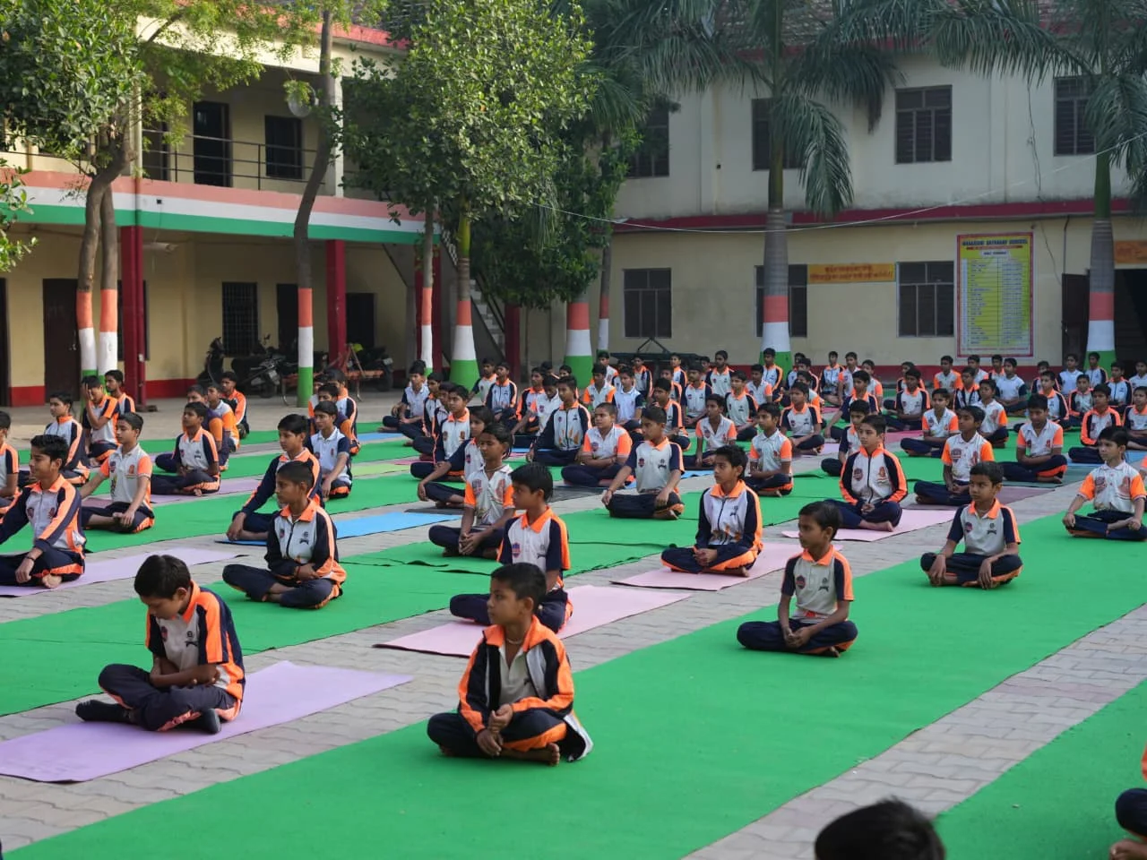 विषेश योगा कक्षाएं